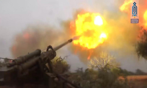 Cũng tại Aleppo, phiến quân HTS đang chuẩn bị mở cuộc tấn công nhằm chiếm lại quyền kiểm soát thị trấn chiến lược Dart Izza từ tay nhóm phiến quân Jahbat Tahrir Souriya. Ảnh: AMN.