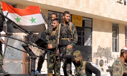 Theo South Front ngày 27/3, Quân đội Arập Syria và lực lượng Mãnh Hổ đang chuẩn bị mở cuộc tấn công nhằm vào thị trấn chiến lược Douma hiện nằm dưới sự kiểm soát của phiến quân Jaish al-Islam ở Đông Ghouta sau khi những cuộc đàm phán giữa chính phủ Damascus và nhóm phiến quân này trong những ngày qua không đạt được tiến triển. Ảnh: Inside Syria.