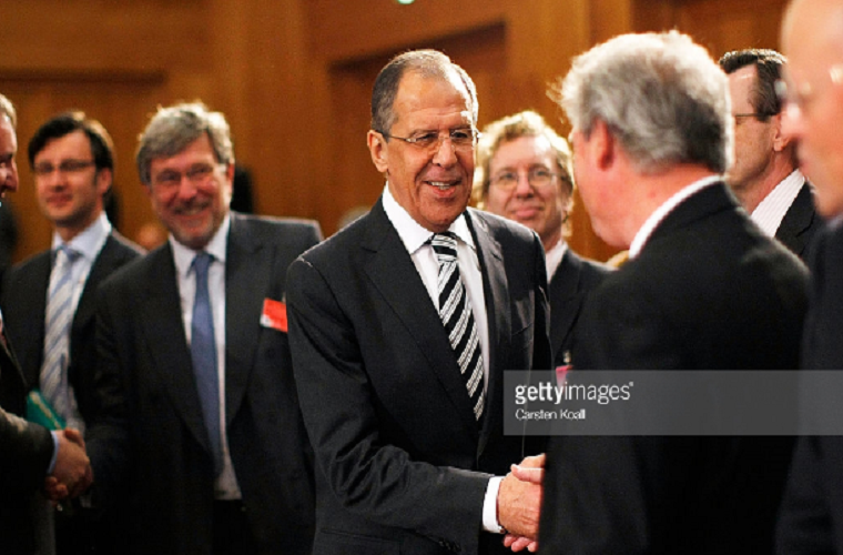 Ngoại trưởng Lavrov tham dự cuộc họp của bộ trưởng các nước thuộc khối NATO tại thủ đô Berlin, Đức, ngày 15/4/2011. Ảnh: Getty.
