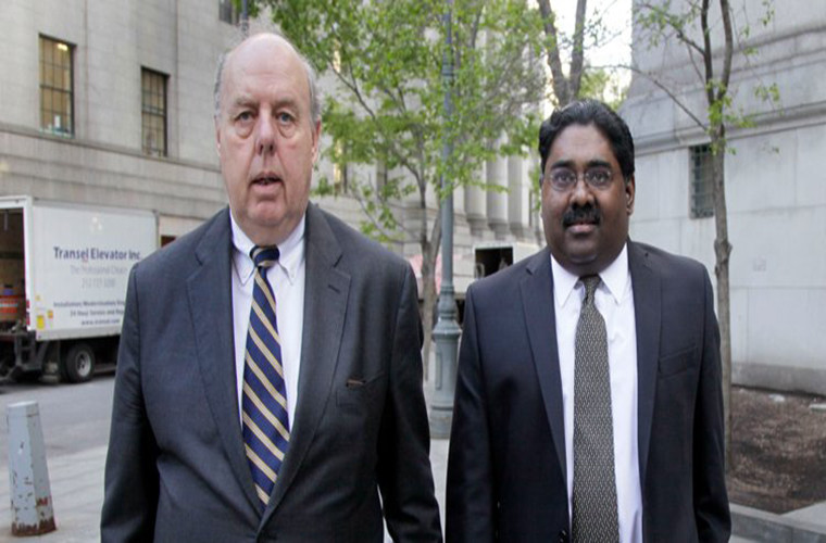 Ngoài ra, luật sư Dowd từng phục vụ trong Thủy quân lục chiến Mỹ và là cựu thành viên đơn vị nghiên cứu tội phạm có tổ chức của Bộ Tư pháp Mỹ. Ảnh: AP.