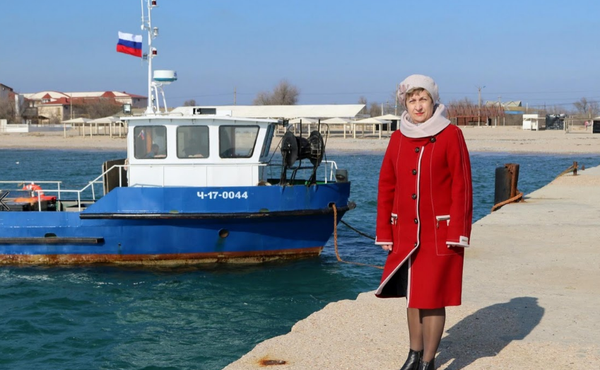 Marina Kalinichenko, giáo viên Toán 54 tuổi, cũng là cử tri yêu mến Tổng thống Nga Putin. “Tôi rất ủng hộ ông Putin”, cô Marina nói.