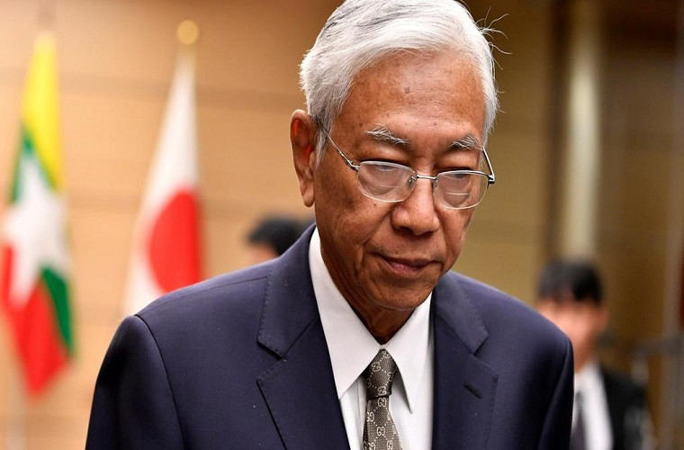 Ông Htin Kyaw là con trai của nhà thơ nổi tiếng Min Thu Wun và là con rể của người đồng sáng lập Đảng NLD. Ảnh: Reuters.