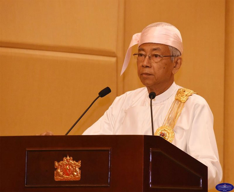 Về đời tư, ông Htin Kyaw kết hôn với bà Su Su Lwin vào năm 1973. Được biết, bà Lwin cũng là một đại biểu quốc hội. Ảnh: Văn phòng Tổng thống Myanmar.