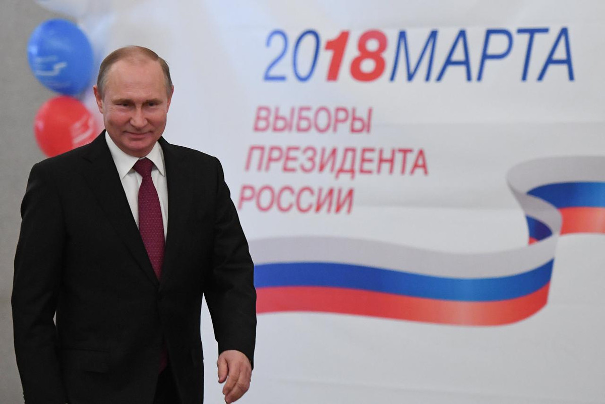 Ông Putin tiếp tục lãnh đạo nước Nga trong 6 năm tới. Ảnh: Reuters.