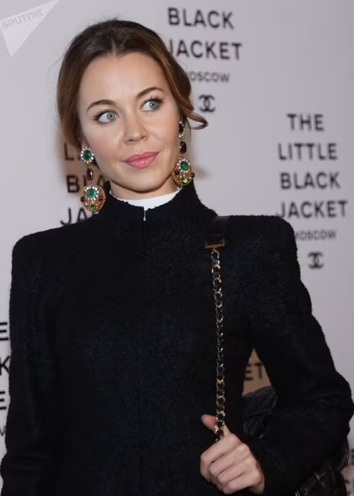 Nhà thiết kế Ulyana Sergeyenko.