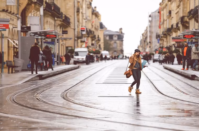 Pháp được đánh gia cao về nhân quyền và là một trong những nền kinh tế mạnh nhất thế giới.