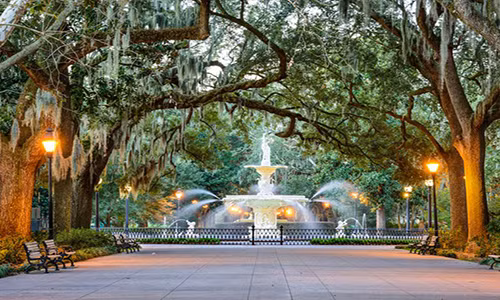 Savannah là thành phố lâu đời nhất của bang Georgia.