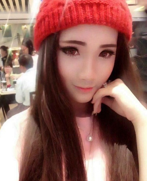 Trong tương lai, Linh Anh mong muốn mọi người công nhận cô với danh nghĩa của một cô gái thực thụ và hi vọng cộng đồng sẽ có cái nhìn cởi mở hơn đối với người chuyển giới và người đồng tính.