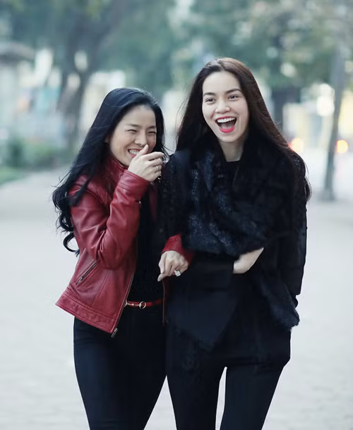 Đôi bạn thân thiết một thời.