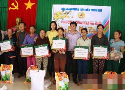 Ngọc Chi là một thành viên cốt cán của Đoàn thanh niên. Cô bạn thường xuyên góp mặt trong các hoạt động tình nguyện như: Tiếp sức mùa thi, Mùa hè xanh, Xuân yêu thương…