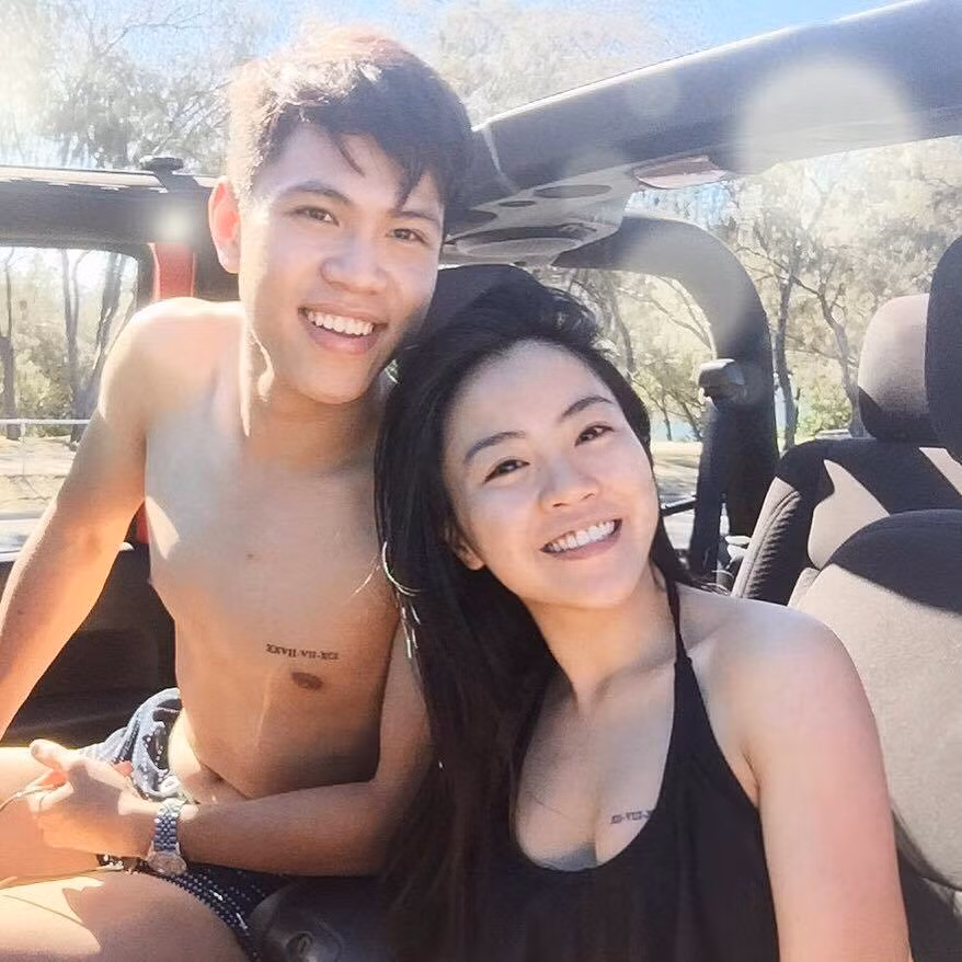 Trang cá nhân của Minh Thu gần đây xuất hiện những hình ảnh cô thường xuyên chụp cùng bạn trai, nhiều người tò mò về người đàn ông có thể lọt vào mắt xanh của cô nàng hot girl tài năng.