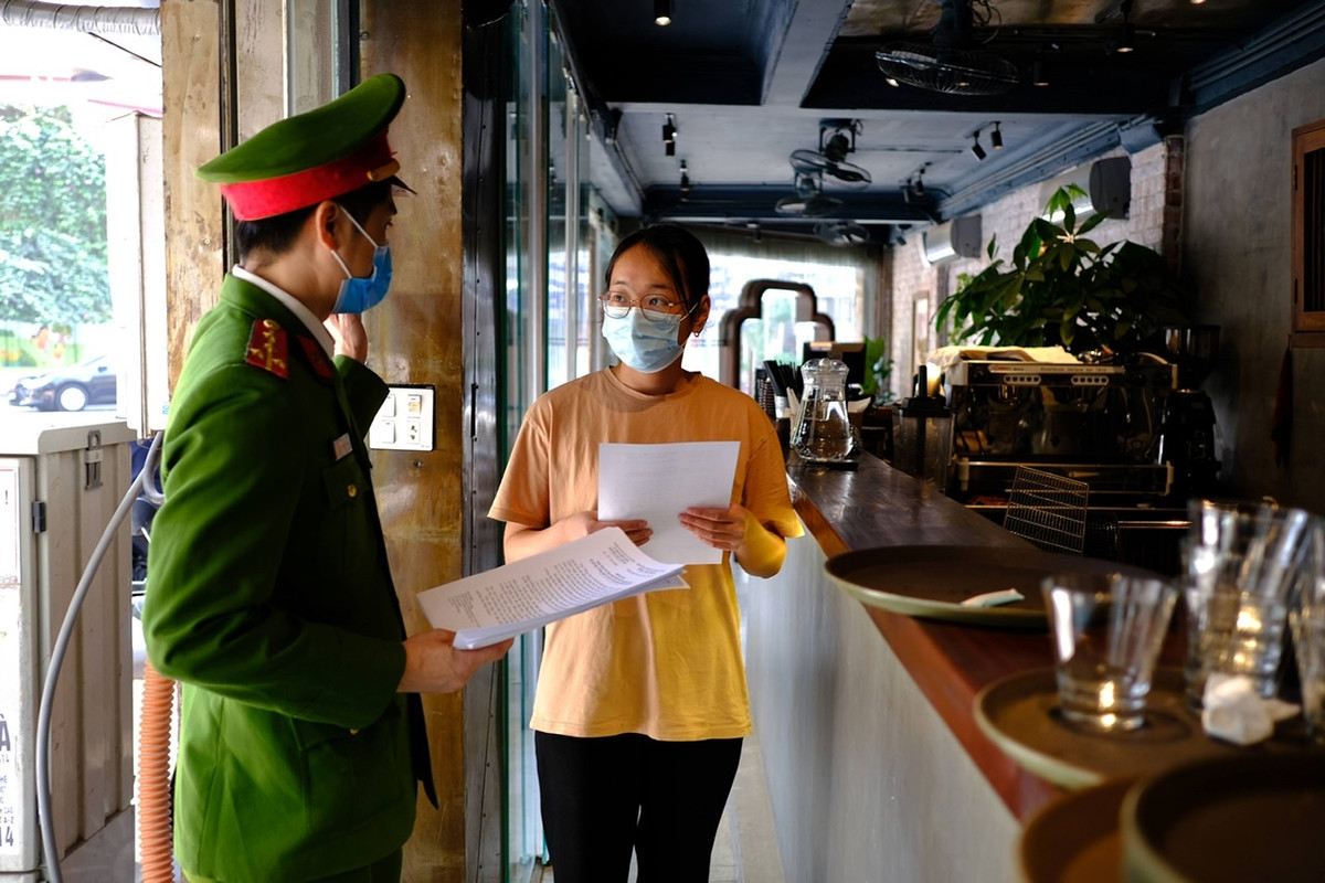 Trong đó, 747 ca trong khu cách ly, 153 ca trong khu phong tỏa và đặc biệt có tới 500 ca ngoài cộng đồng.