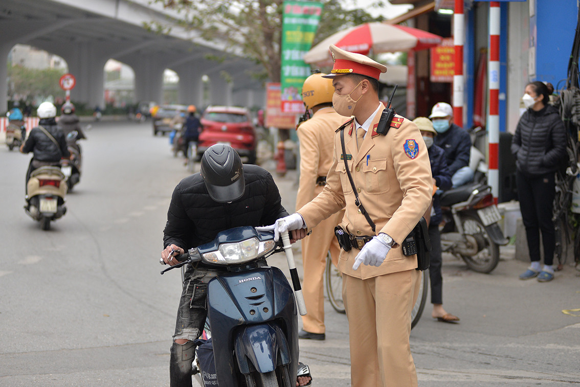 Lực lượng chức năng đã xử lý rất nhiều trường hợp vi phạm giao thông tại khu vực này.