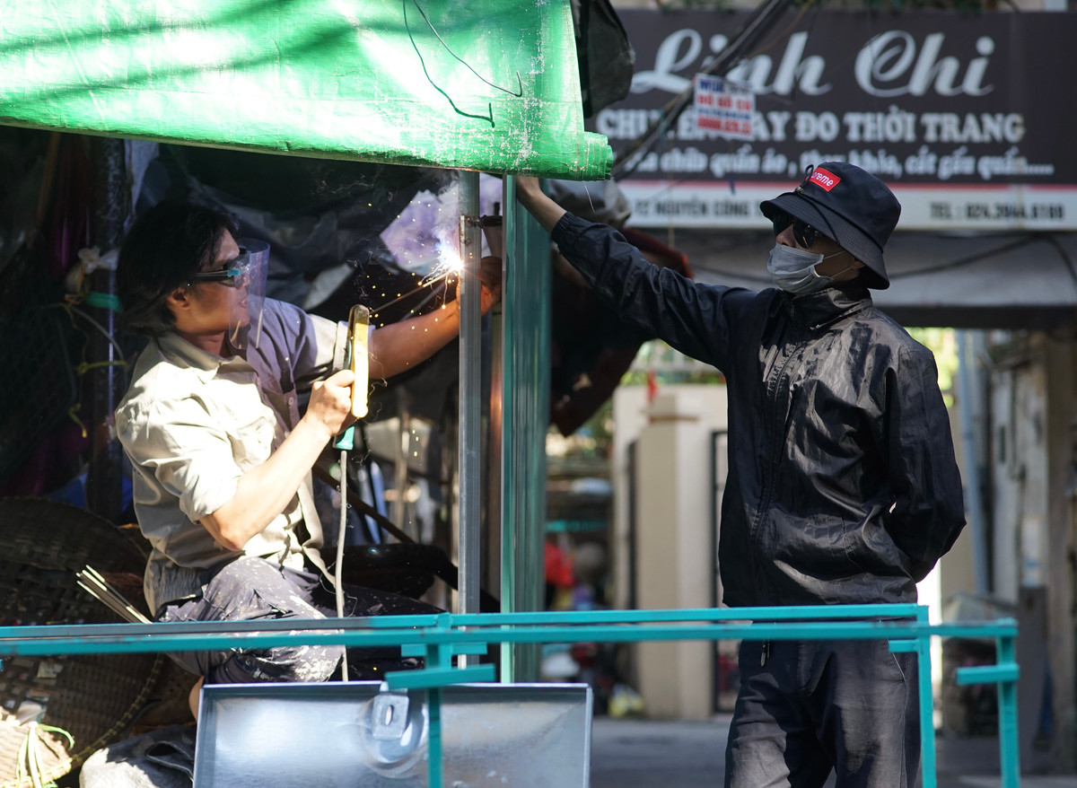 Ghi nhan nhieu ca duong tinh, quan Dong Da “chuyen mau” cap do phong chong dich