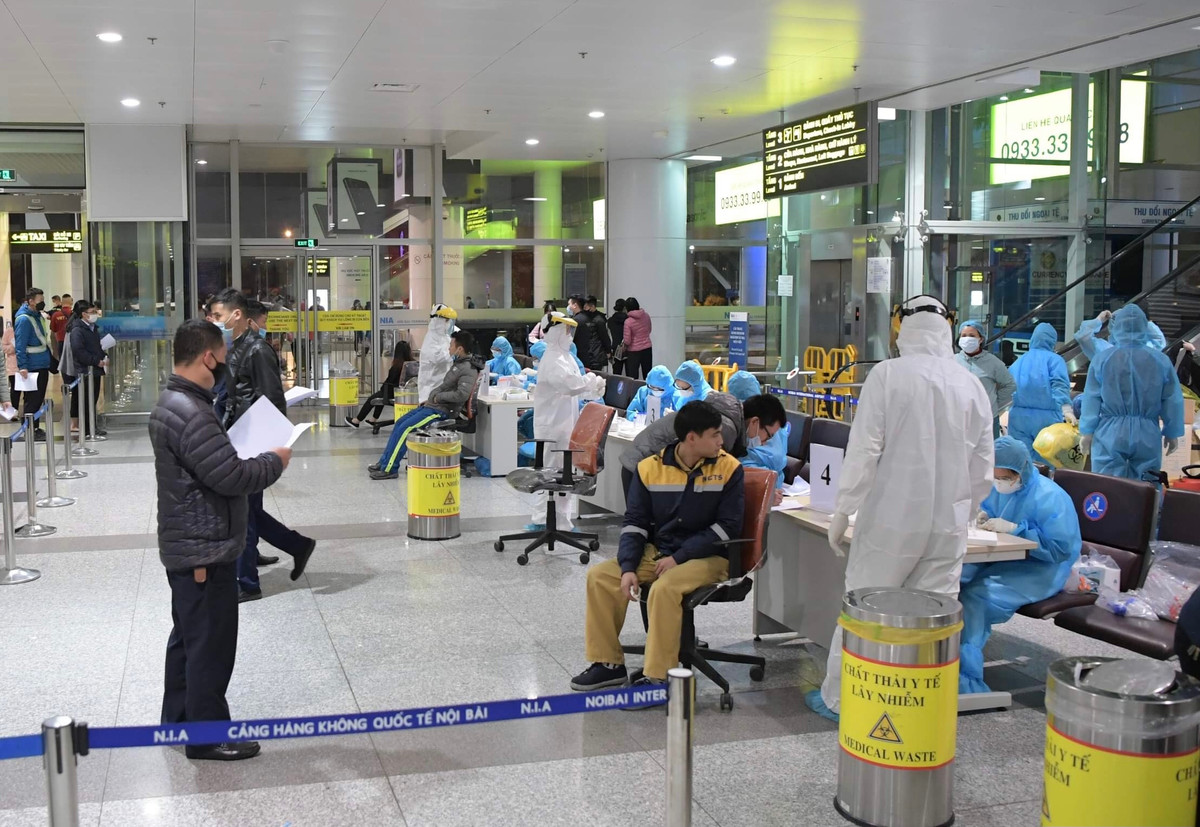 Bien chung Omicron khong co kha nang lay lan cong dong