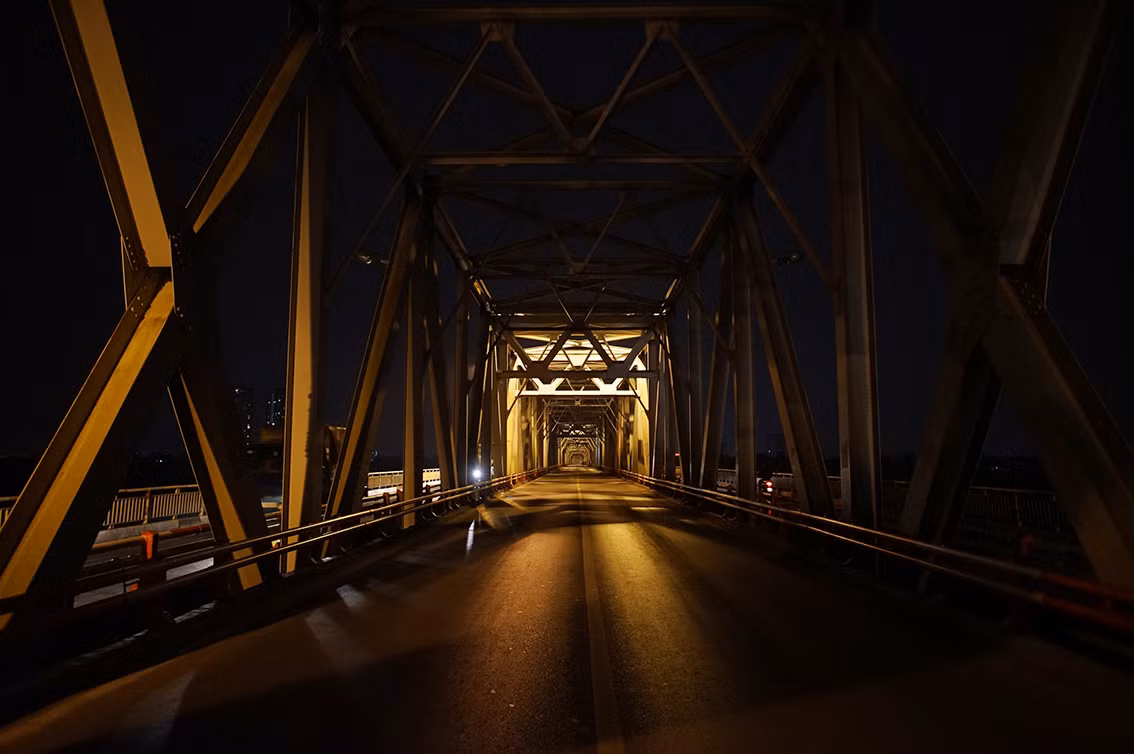 Theo đúng kế hoạch, đến hết 31/12/2021, việc kiểm định hoàn thành, khi đó cơ quan quản lý sẽ lên phương án sửa chữa tổng thể cầu Chương Dương.