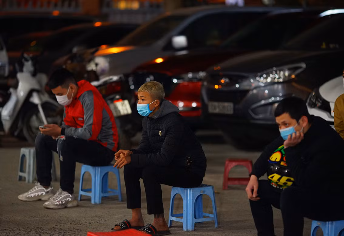 Chị Trang cho biết thêm, mật độ tổ chức đua xe, nẹt bô đã xuất hiện nhiều hơn, trước chỉ đi cuối tuần nhưng giờ ngày nào cũng đi.