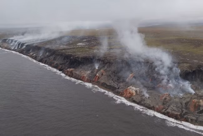 Vào năm 1850, thuyền trưởng Robert McClure cùng tàu Investigator của Anh quốc được điều tới vùng Bắc Cực để tìm kiếm tàu của Ngài John Franklin bị thất lạc, sau khi rời khỏi Anh trước đó 5 năm.