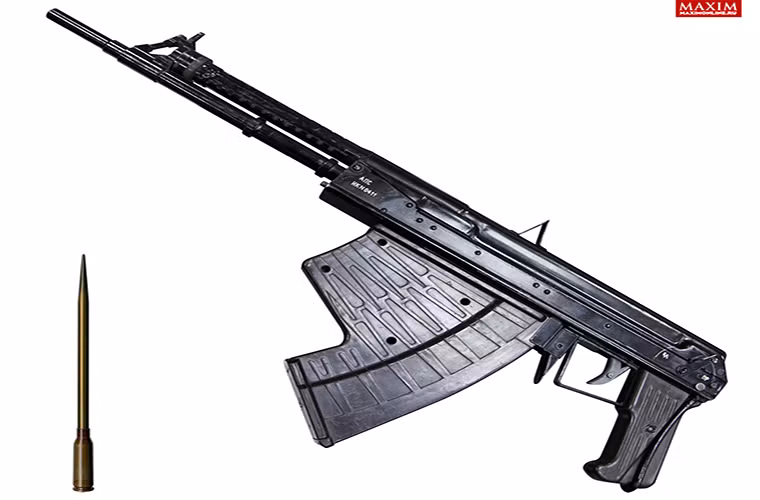 Đến giai đoạn đầu những năm 1970, Vladimir Simonov một trong những thiết kế sư của Tula mới bắt đầu chế tạo một mẫu súng trường tấn công dưới nước. Với yêu cầu khi đó khá cơ bản là nó thể bắn được dưới nước và đảm bảo dòng nước không đi vào bên trong súng trong quá trình sử dụng nhằm tăng độ ổn định. Trong ảnh là một nguyên mẫu APS cùng viên đạn đặc biệt của nó. Nguồn ảnh: Maxim.