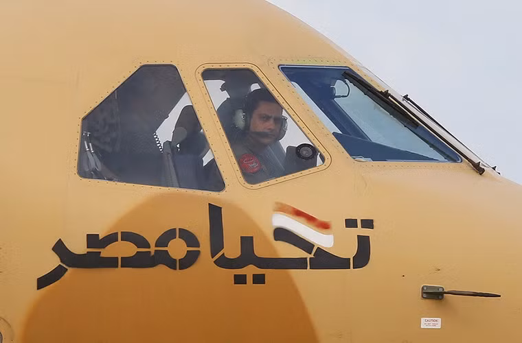 Xét về giá thành C-295, nó xấp xỉ một chiếc C-130H từ 28-30 triệu USD tuy nhiên lại hiện đại hơn, trong khi đó một chiếc C-130J biến thể mới nhất lại có giá lên tới 70 triệu USD hơn gấp đôi C-295. Điều này tạo cơ hội lớn cho C-295 tại các quốc gia đang sở hữu những chiếc C-130 đã lỗi thời và cần được thay thế. Nguồn ảnh: Arms-Expo.