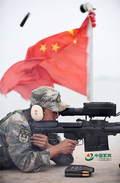  QBU10 cũng có thể bắn nhiều loại đạn 12.7mm khác nhau từ đạn thông thường, đạn xuyên giáp cho tới đạn xuyên cháy, tùy thuộc vào loại đạn nó sử dụng tầm bắn cũng những độ chính xác của QBU-10 cũng sẽ thay đổi. Nguồn ảnh: 81.cn