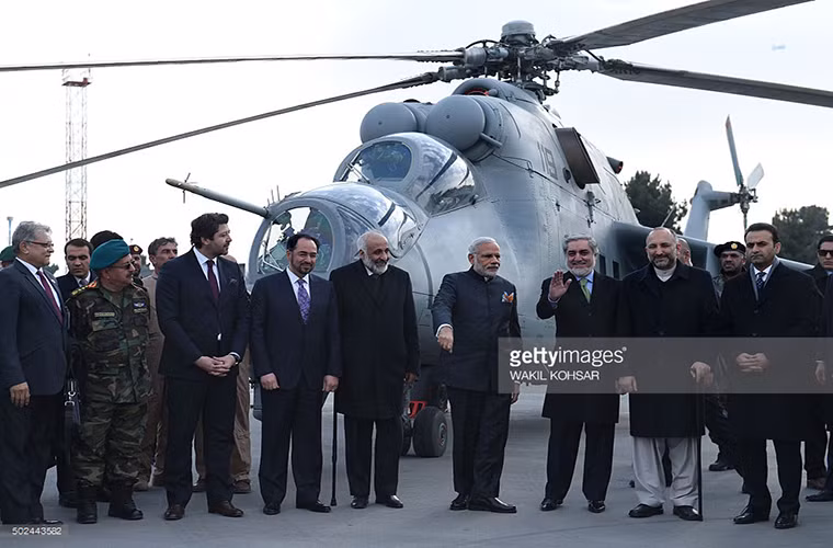 Trong những năm trở lại gần đây mối quan hệ giữa New Delhi và Kabul có sự thay đổi rõ nét trong nhiều lĩnh vực, bên cạnh viện trợ vũ khí Ấn Độ còn cho Afghanistan vay hàng tỷ USD để tái thiết đất nước. Nguồn ảnh: Getty Images.