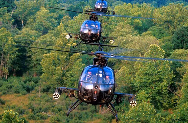 Tuy nhiên đến năm 1980, Quân đội Mỹ quyết định cải tiến dòng trực thăng này với hai biến thể khác gồm MH-6 chuyên dành cho trinh sát, vận chuyển và AH-6 dành cho nhiệm vụ tấn công hổ trợ hỏa lực trên không trước đó nhiệm vụ này được thực hiện bởi những chiếc OH-6A. Dĩ nhiên MH-6 hay AH-6 không phục vụ trong các đơn vị tác chiến thông thường của Quân đội Mỹ mà nó được biên chế cho các đơn vị tác chiến đặc biệt của nước này. Nguồn ảnh: military-today.