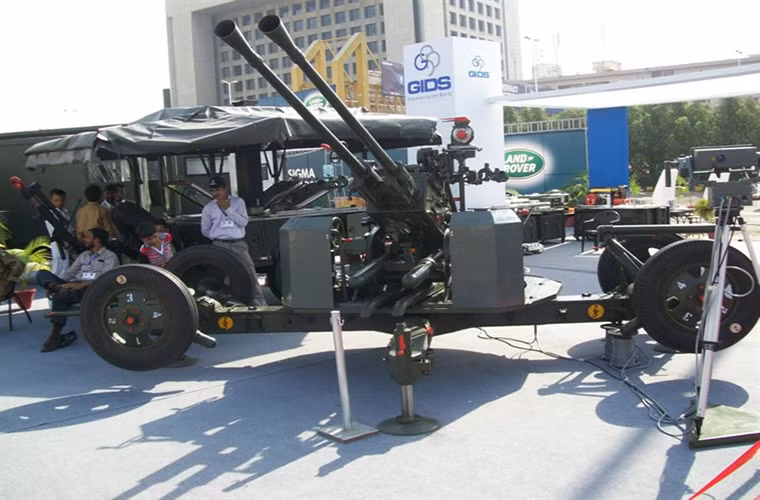 Việc tự động hóa pháo 37mm Type 63 giúp lực lượng phòng không Pakistan hạn chế tối đa thiệt hại về nhân lực trong các đợt không kích của đối phương, cũng như tăng khả năng tác chiến của loại pháo phòng không hơn 60 năm tuổi này. Còn mục tiêu của nó vẫn là các loại phương tiện bay tầm thấp như trực thăng, UAV hay máy bay trinh sát hạng nhẹ ngoài ra Type 63 cũng có thể được sử dụng để chống lại các mục tiêu mặt đất. Nguồn ảnh: samaa.tv