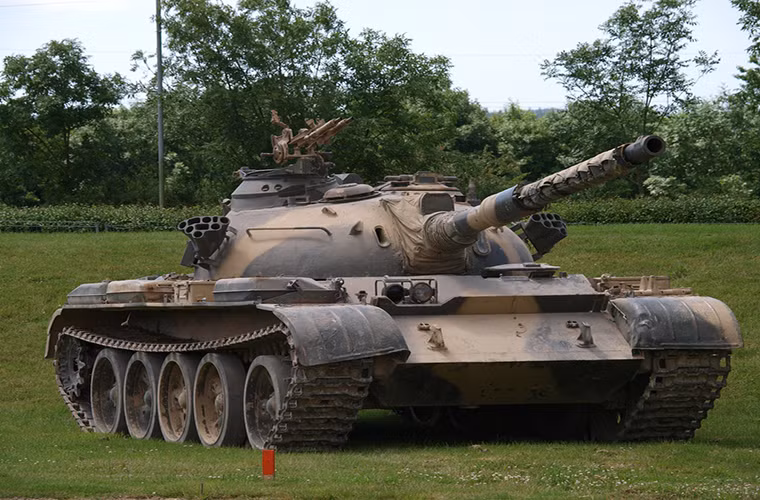 Tất nhiên Washington cũng có dụng ý rõ ràng trong việc này khi cố cân bằng cán cân quyền lực toàn cầu bằng cách tăng cường vị thế của Trung Quốc và đưa Bắc Kinh rời ra quỹ đạo của Liên Xô. Và miếng mồi ngon của Mỹ khi đó chính là công nghệ vũ khí thứ Trung Quốc luôn thèm khát để có thể hiện đại hóa quân đội ngày càng bành trướng của Bắc Kinh. Nguồn ảnh: Flickr