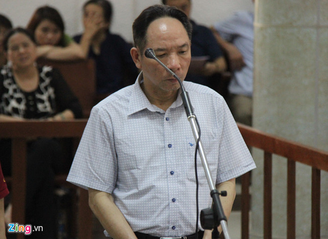 Bị cáo Phan Minh Nguyệt tại tòa sáng nay. Nguồn ảnh: Zing