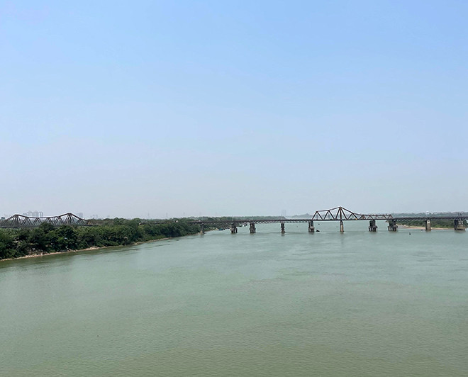 Cho don Quy hoach hai ben bo song Hong: Noi long nguoi o ven song