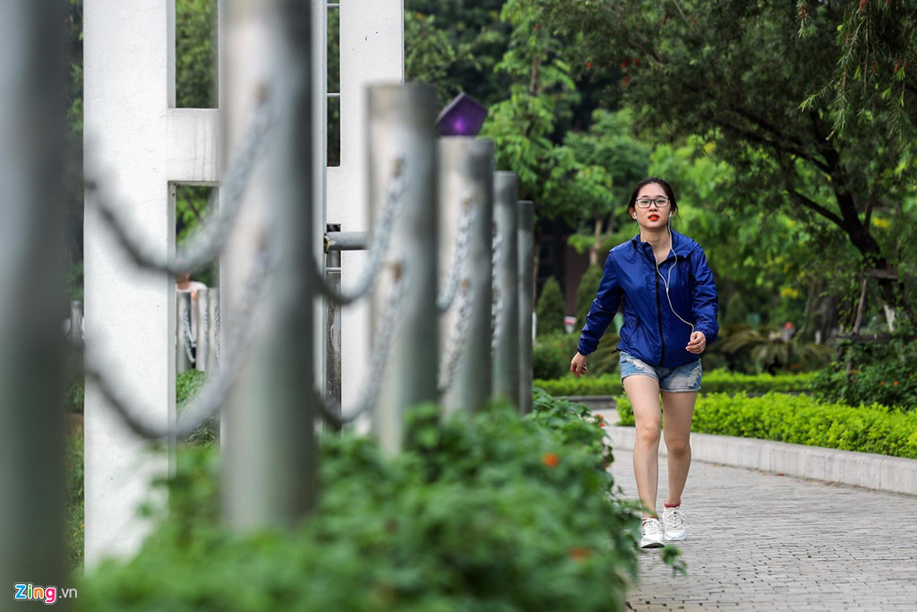 Ô nhiễm là một trong những lý do khiến lượng người vào công viên này giảm đi đáng kể.