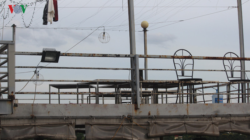 Thế nhưng, Thành phố sau khi cưỡng chế tài sản sản doanh nghiệp nhốt về Đầm Bảy cấm kinh doanh. Hơn 2 năm doanh nghiệp mòn mỏ chờ hướng chỉ đạo của thành phố.