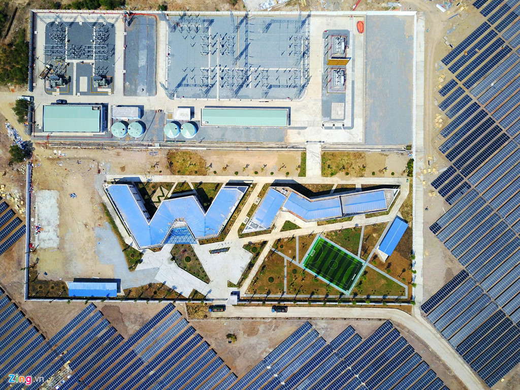 Chiem nguong 'canh dong dien' lon nhat Viet Nam-Hinh-3