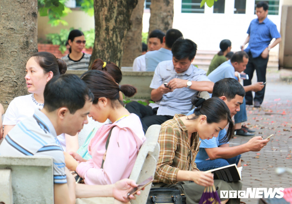 14h chiều nay, thí sinh sẽ dự thi môn toán (vòng 1).