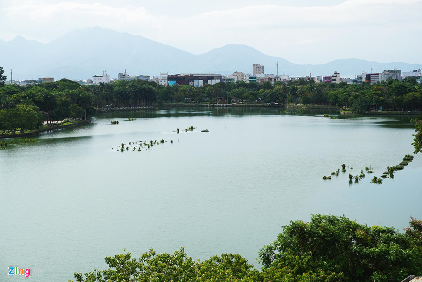 Công viên 29/3 (quận Thanh Khê) nằm ở trung tâm TP Đà Nẵng, với ba mặt giáp các trục đường lớn Điện Biên Phủ, Nguyễn Tri Phương và Nguyễn Văn Linh.