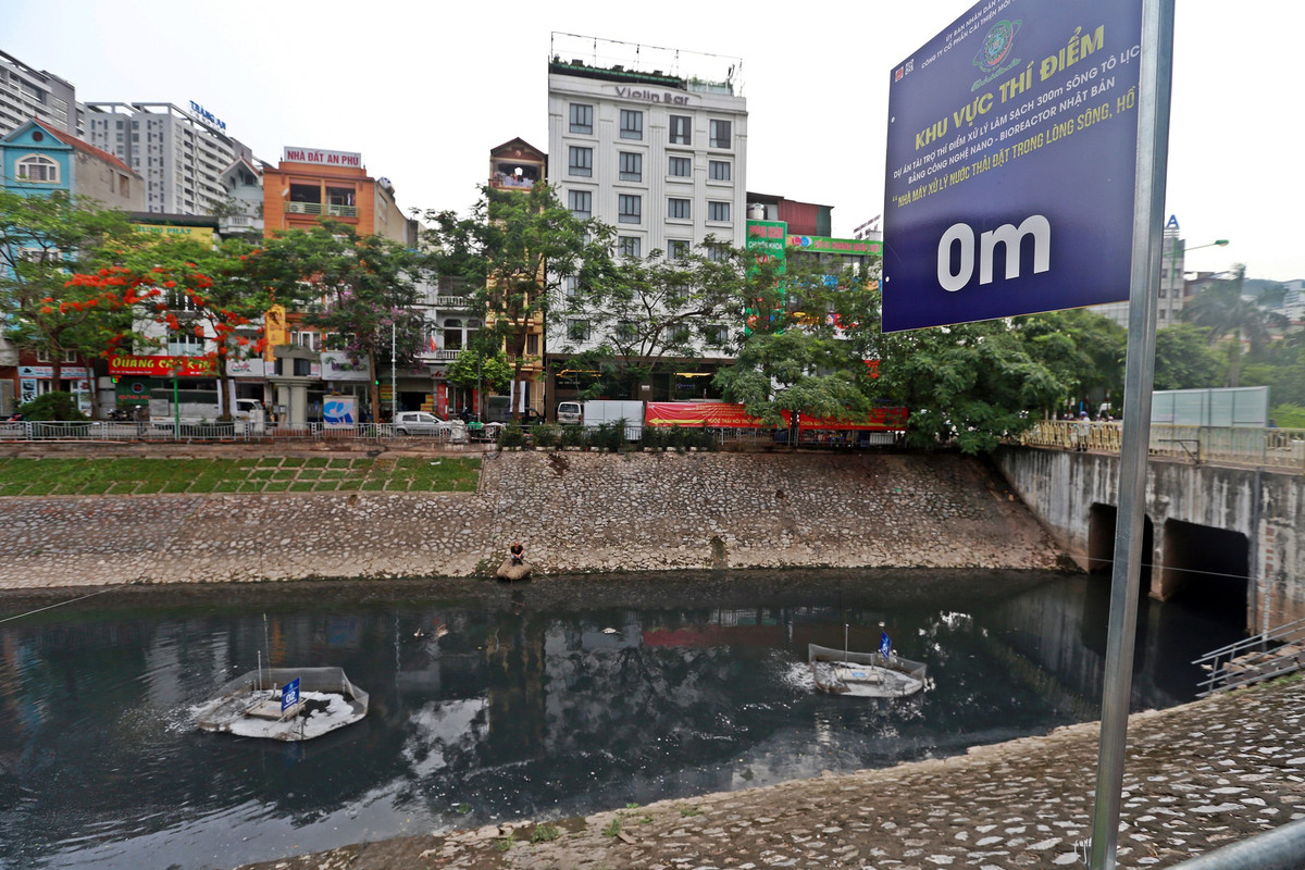 Tai sao nguoi dan ong cau ca tren song To Lich lam ca Ha Noi xon xao?-Hinh-9