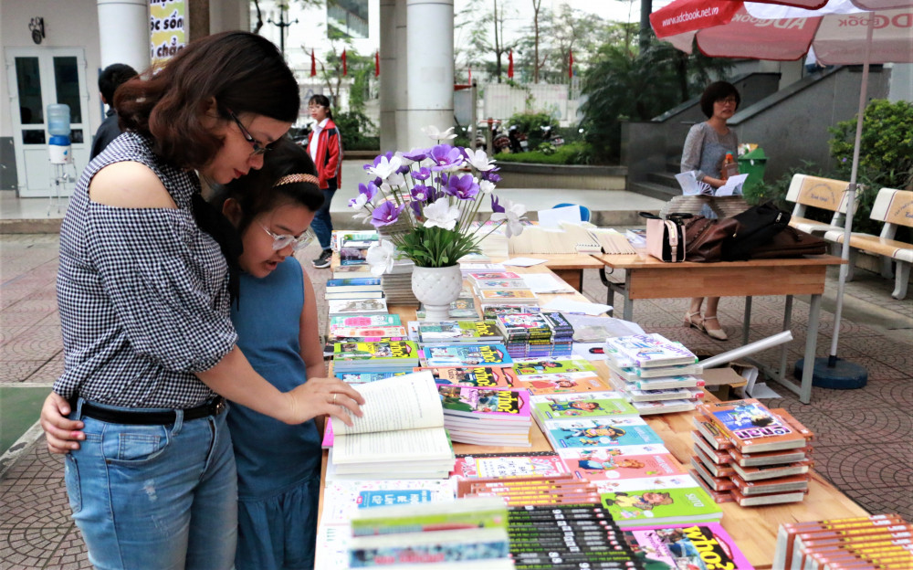 Ngay hoi doc sach nhan rong van hoa doc tai Thu do-Hinh-14