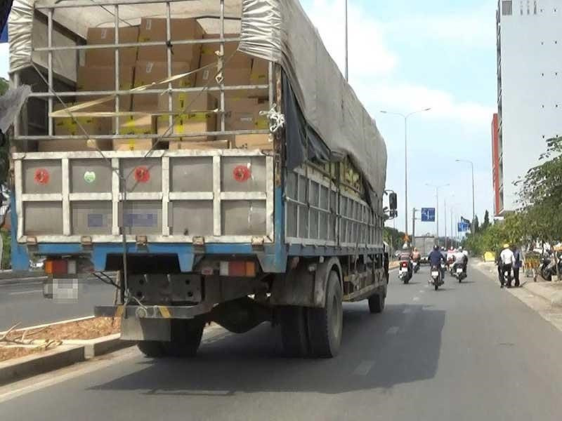 Dieu tra: Can canh ‘co’ dan xe qua chot CSGT-Hinh-4