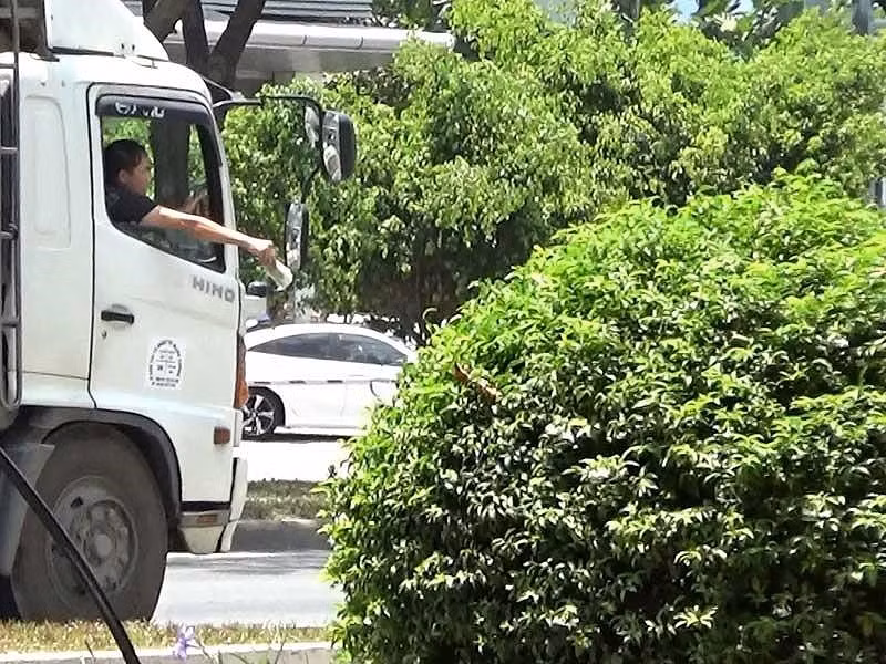 Dieu tra: Can canh ‘co’ dan xe qua chot CSGT