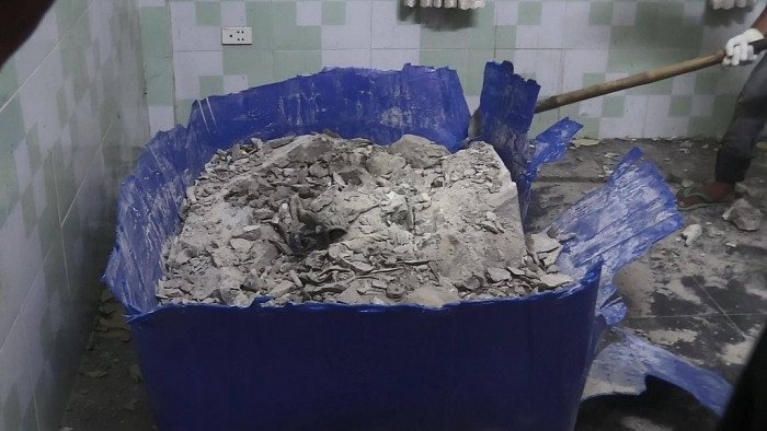 Chiều ngày 16/5, cơ quan chức năng tìm thấy thi thể thứ 2 trong khu nhà được giấu trong thùng nhựa. Danh tính của 2 thi thể nam giới này được xác định là Trần Đức Linh (quê Nghệ An) và Trần Trí Thành (quê Nam Định,tạm trú quận Phú Nhuận, TP HCM).