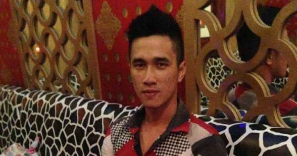 Trong lúc Tín gây án, bố của đối tượng đã kịp chạy đi báo công an. Sau khi giết 3 người thân, Tín tiếp tục đi tìm những người thân khác để sát hại nhưng không thấy nên qua nhà bạn thân ở quận Tân Phú chơi. Sau đó, Tín bị công an bắt giữ ở quận này.