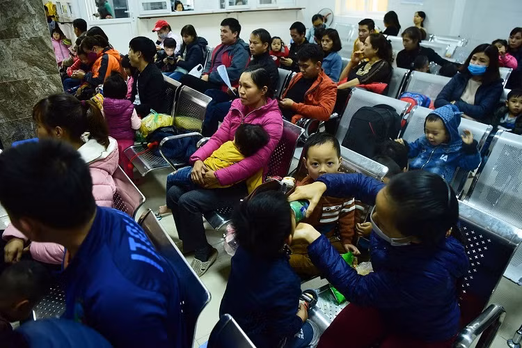 Nhung vu tuon rau ban, thit thoi vao truong hoc dau doc hoc sinh-Hinh-3