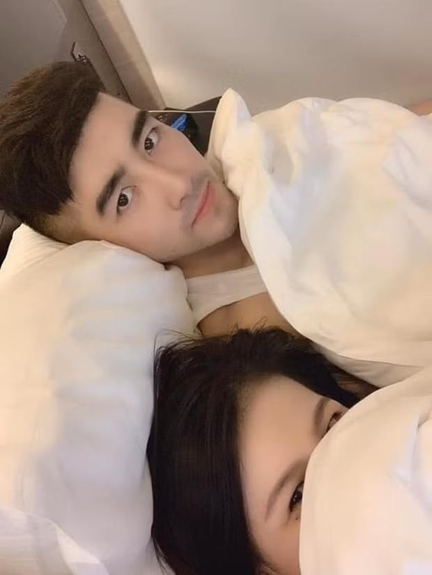 Ham tien ban dam, loat Hoa hau, nguoi mau... 