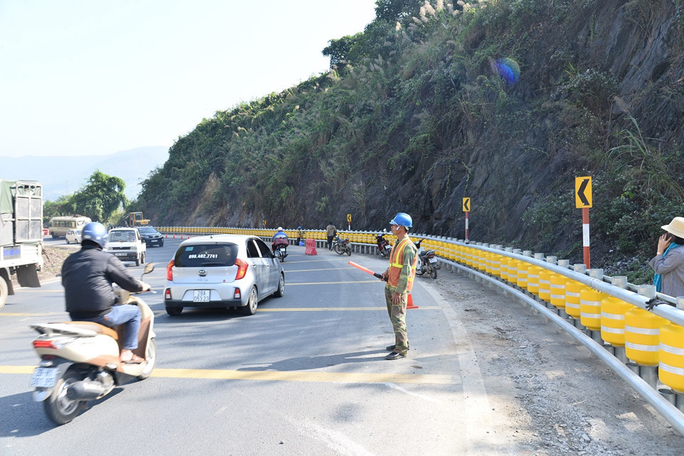 Diem den doc Cun duoc lap rao chan cong nghe banh xoay cua Han Quoc-Hinh-7