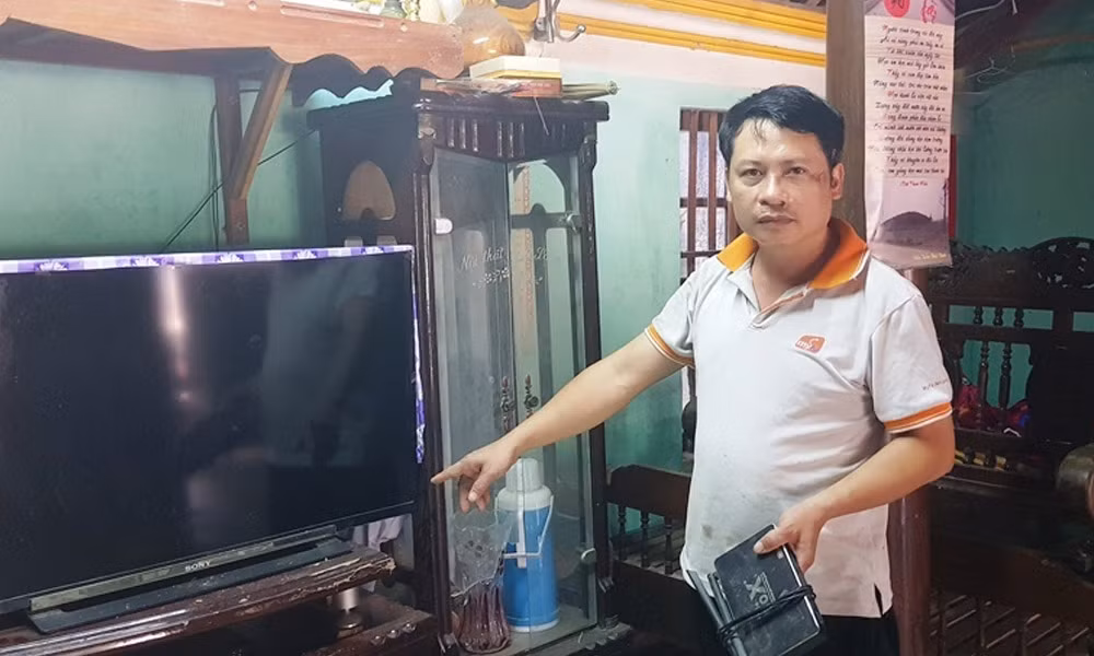 Hang tram ho dan o Thanh Hoa bi chay tivi, tu lanh do dien chap chon