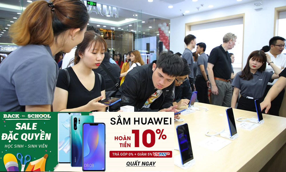 Cụ thể, trong chương trình "Vui tựu trường, sắm Huawei" diễn ra từ 01/08 đến hết 31/08/2019, tất cả các khách hàng, khi mua điện thoại và đồng hồ thông minh Huawei đều được giảm giá 10%.