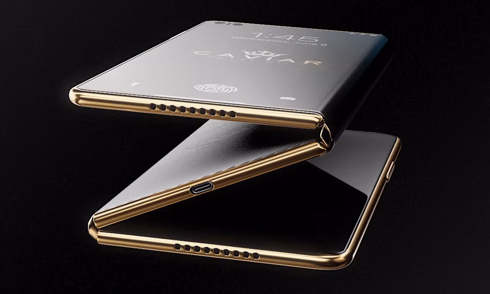 Trong khi đó, Apple vẫn im hơi lặng tiếng trước xu hướng này. Nóng mắt thay cho Apple, hãng độ điện thoại siêu sang Caviar của Nga đã tung ra bản concept iPhone Z màn gập đẹp không tỳ vết.