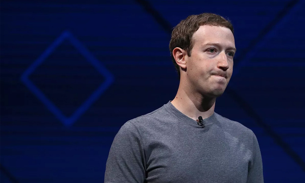 Theo tờ Wall Street Journal số ra ngày 1/8, Ủy ban Thương mại Liên bang Hoa Kỳ FTC đang tiến hành điều tra rà soát lại động cơ của mạng xã hội Facebook khi thực hiện thương vụ thâu tóm lại Instagram và Whatsapp.