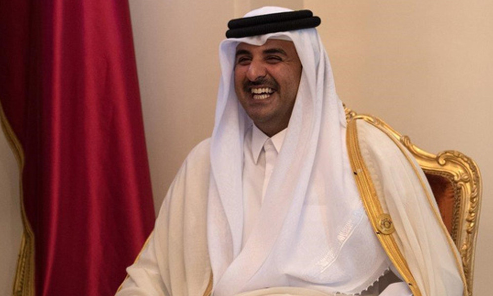 Vua Tamim bin Hamad Al Thani (Qatar - 1,2 tỷ USD ): Vị vua trẻ tuổi này thừa kế ngai vàng và một phần của cải từ cha mình - Vua Hamad bin Khalifa Al Thani - vào năm 2013. Phần lớn tài sản 2,4 tỷ USD của cựu vương có được nhờ vào Quỹ Đầu tư Qatar, nơi quản lý nguồn dầu khí của đất nước này. Ảnh: Getty.